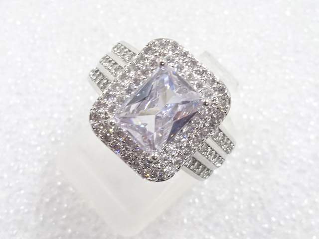 CRYSTAL FASHION RING / JP SIZE 11